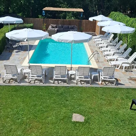 марияна Penzion *