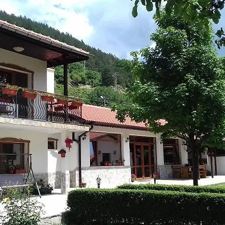 Penzion марияна *